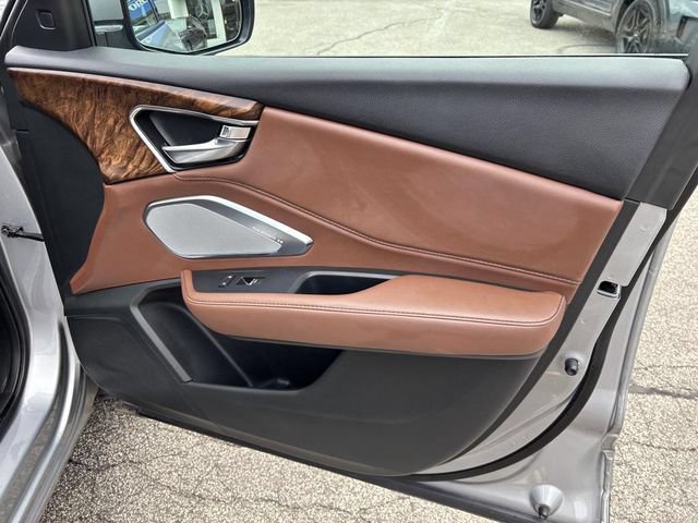 Used 2019 Acura RDX w/ Advance Package AWD/4WD image 16