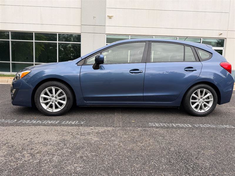 Used 2013 Subaru Impreza 2.0i Premium w/ All-Weather Pkg AWD/4WD image 6
