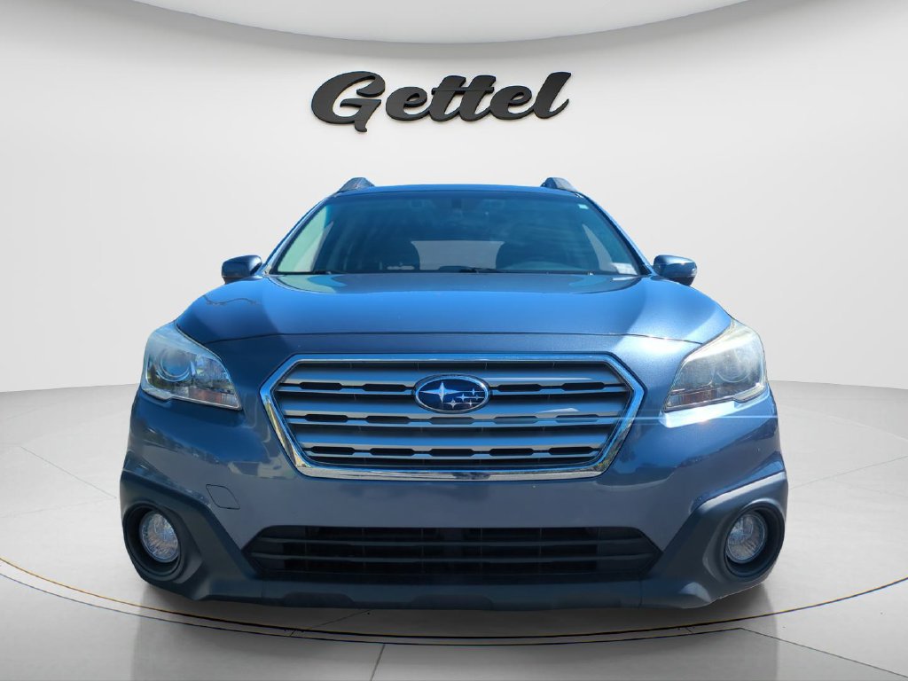 Used 2017 Subaru Outback 2.5i Premium AWD/4WD image 2