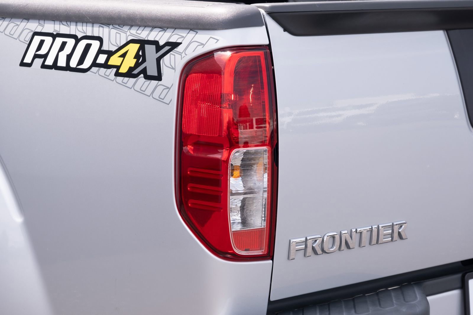 Used 2019 Nissan Frontier S AWD/4WD image 23