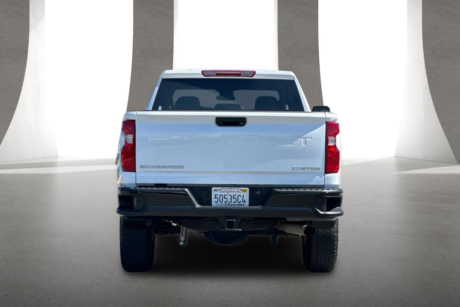 Used 2025 Chevrolet Silverado 2500 Custom w/ Z71 Off-Road Package AWD/4WD image 5