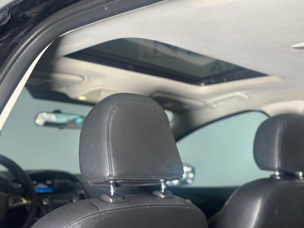 Used 2016 Ford Focus SE w/ Equipment Group 201A image 23