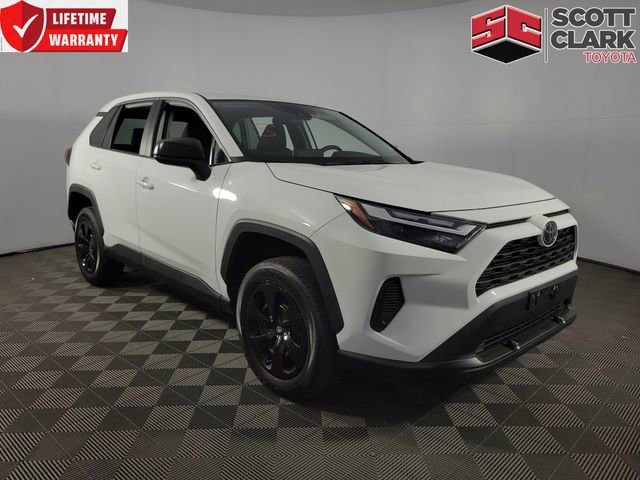 Used 2024 Toyota RAV4 LE AWD/4WD image 1