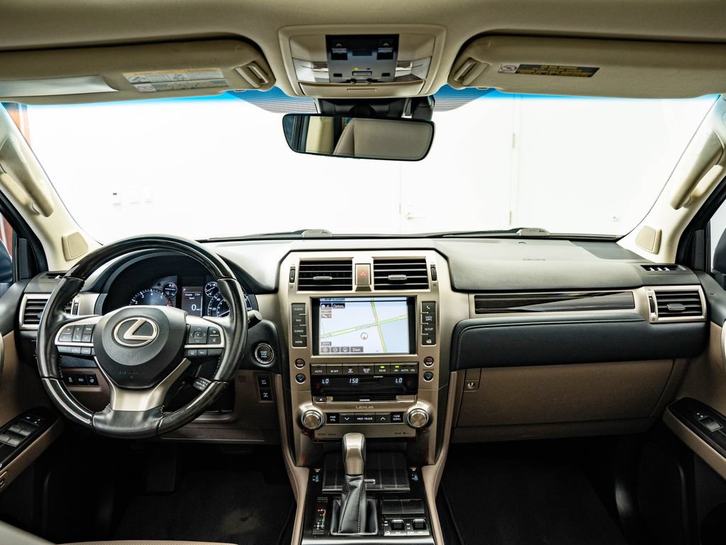 Certified 2021 Lexus GX 460 Premium AWD/4WD image 4