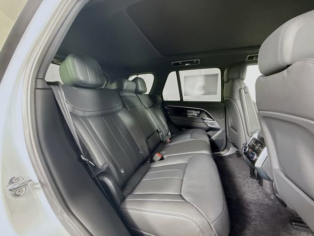 New 2026 Land Rover Range Rover SE image 29