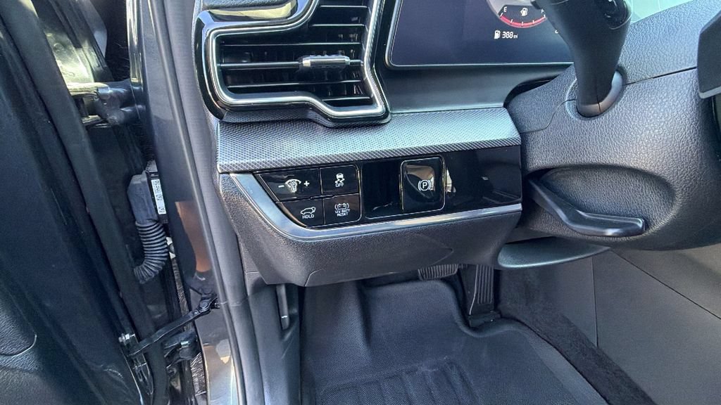 Used 2025 Kia Sportage SX Prestige AWD/4WD image 32