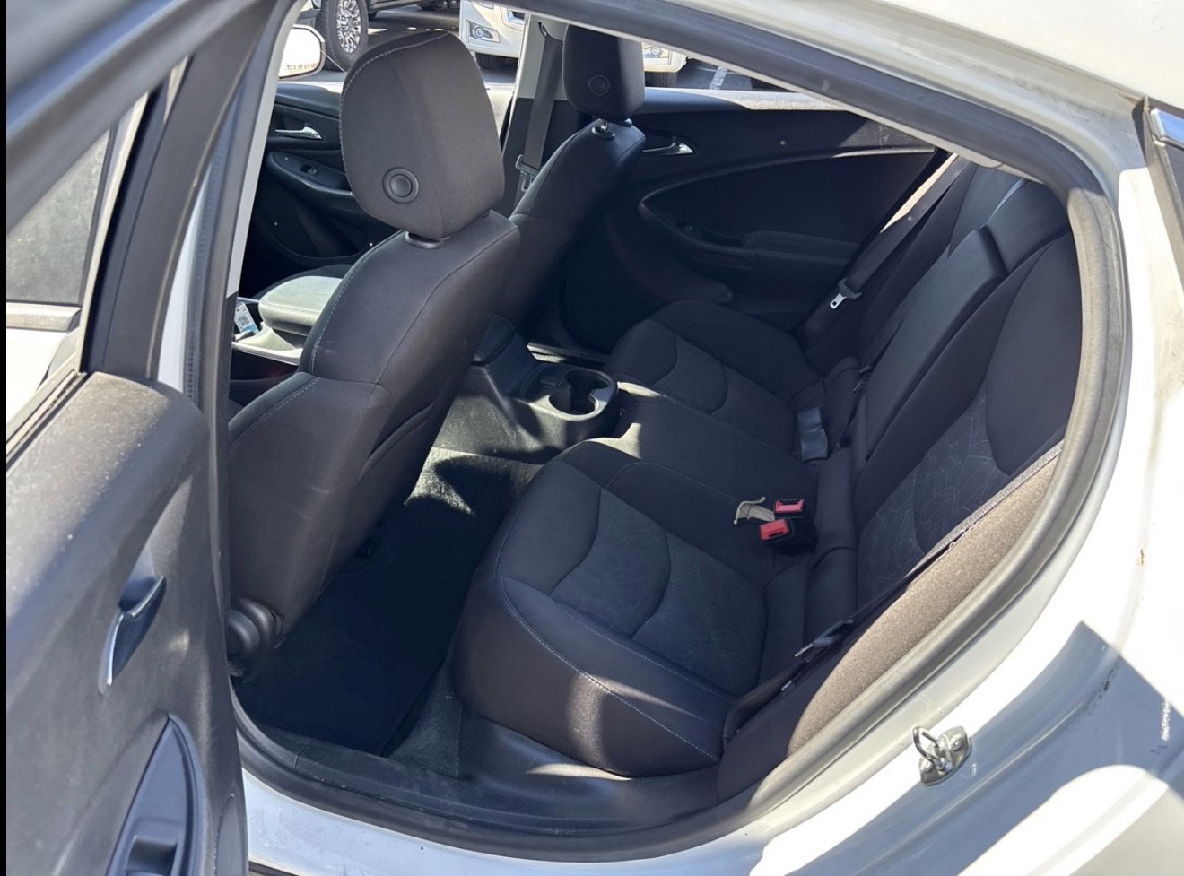 Used 2018 Chevrolet Volt LT image 8