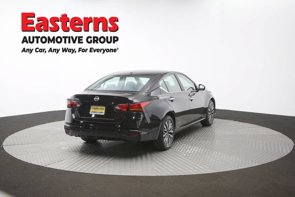 Used 2025 Nissan Altima 2.5 SV FWD image 40