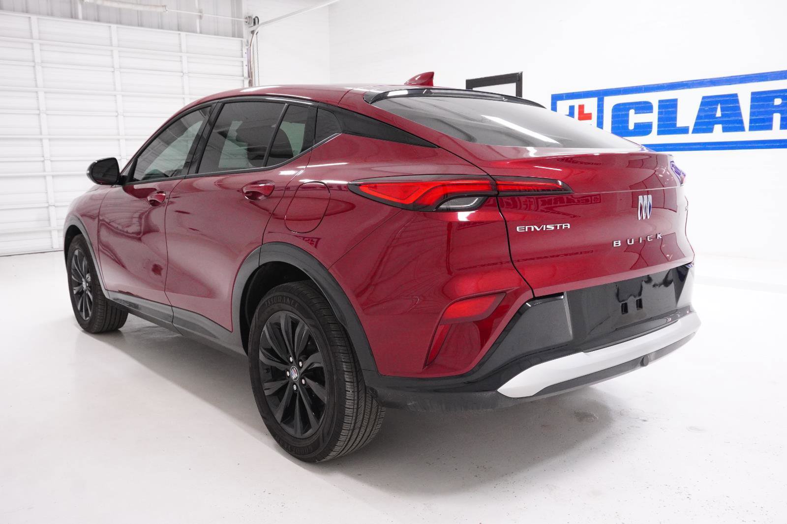 Used 2024 Buick Envista Sport Touring w/ Convenience II Package image 10