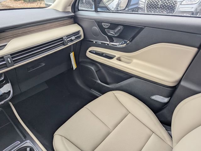 New 2026 Lincoln Corsair Reserve w/ Jet Appearance Package image 15