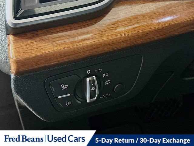 Used 2023 Audi Q5 2.0T Premium w/ Convenience Package image 11