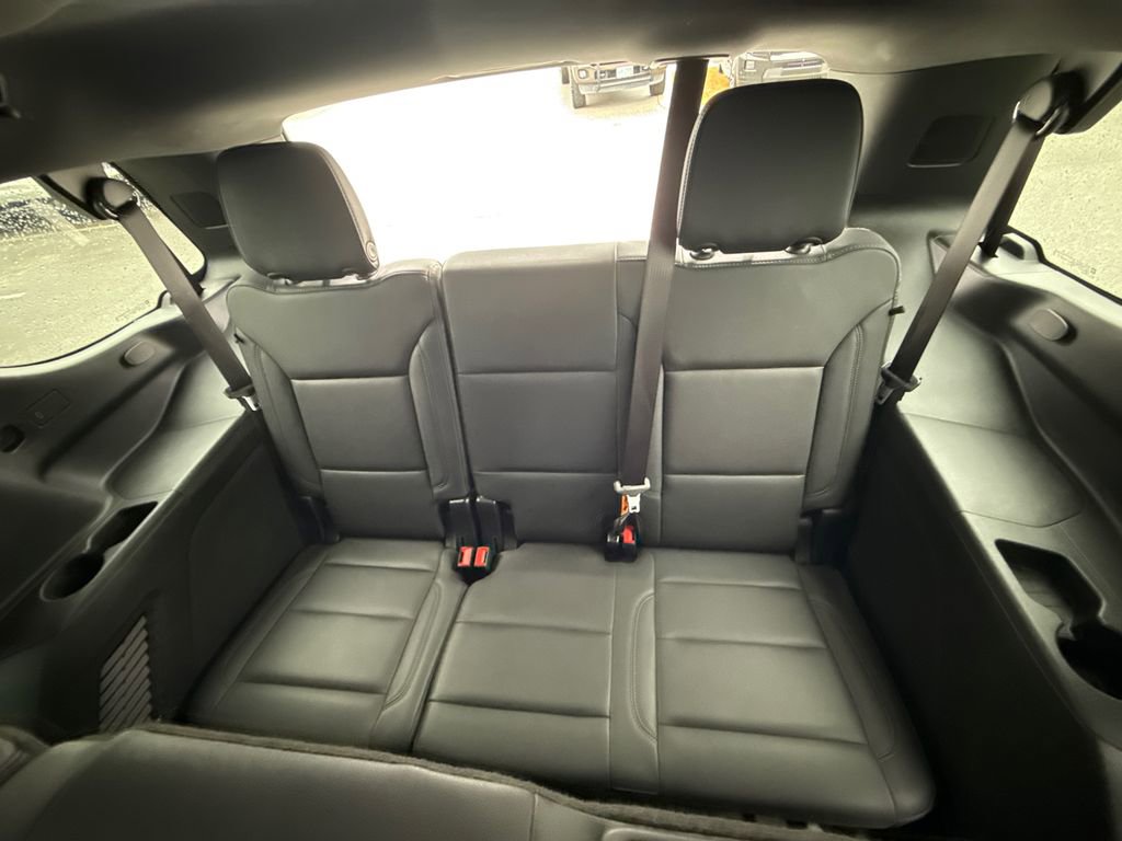 Certified 2025 Chevrolet Tahoe Z71 image 22