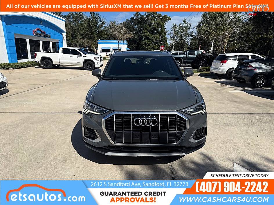 Used 2024 Audi Q3 2.0T Premium w/ Convenience Package AWD/4WD image 2