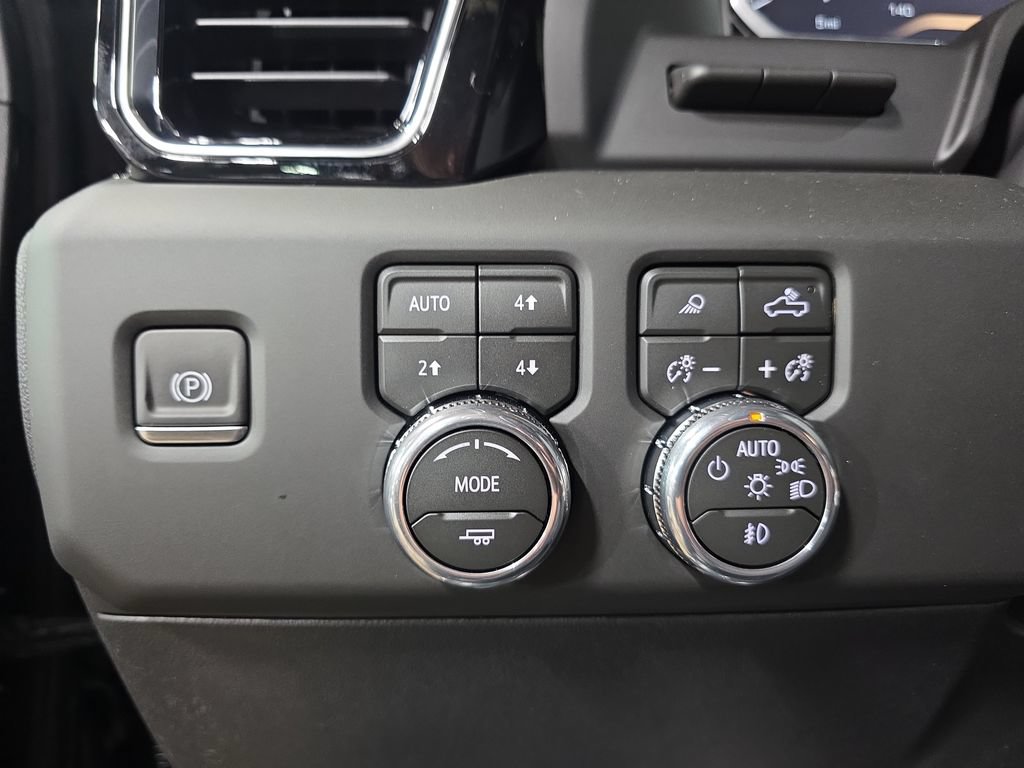 New 2026 GMC Sierra 2500 Denali w/ Denali Reserve Package AWD/4WD image 24