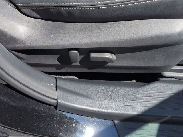 Used 2023 Subaru Outback Limited AWD/4WD image 39