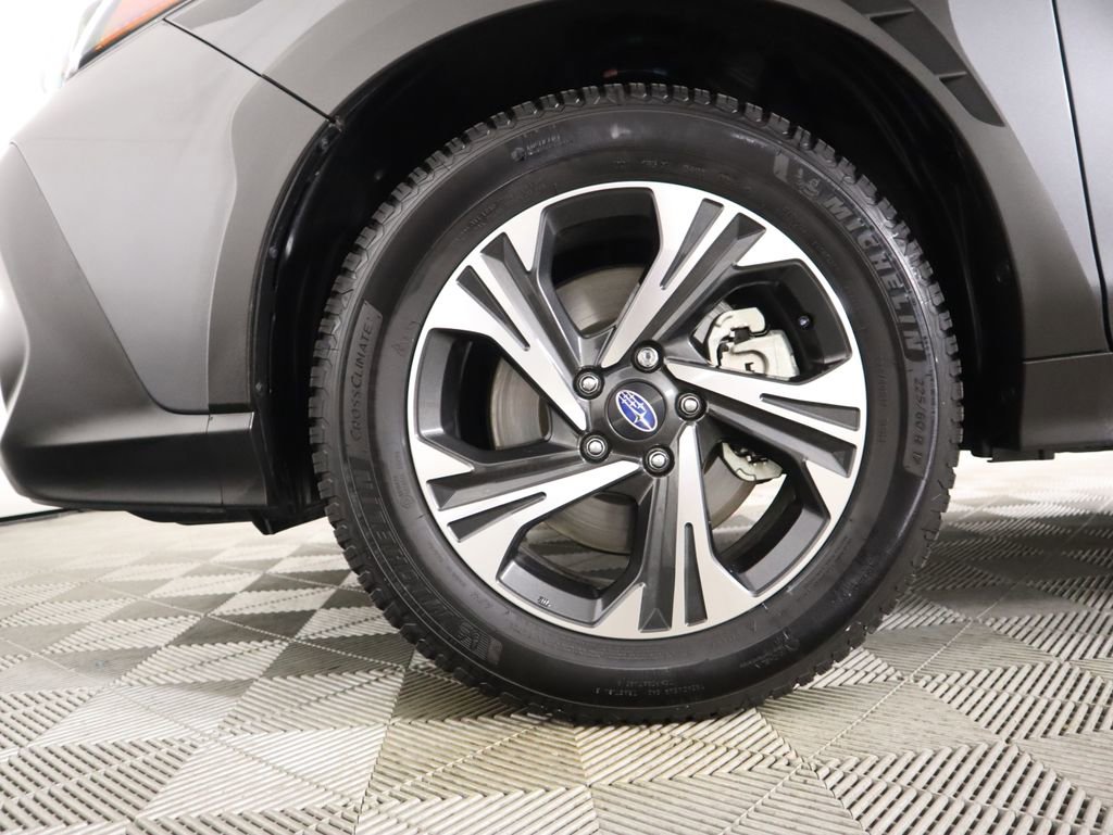 Used 2024 Subaru Crosstrek 2.0i Premium image 30