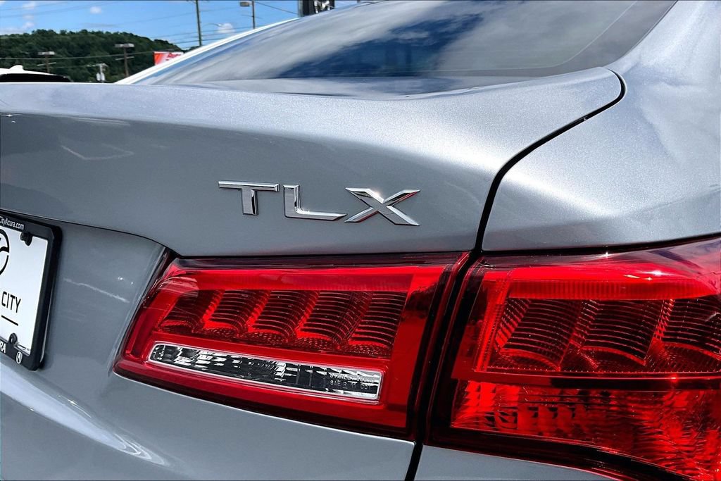 Certified 2020 Acura TLX w/ Technology Package FWD image 8