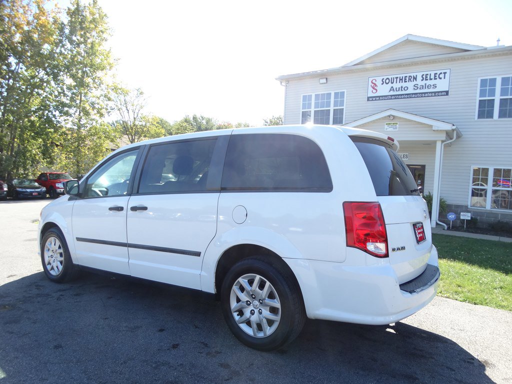 Used 2014 RAM C/V Tradesman w/ UConnect Hands-Free Group image 8