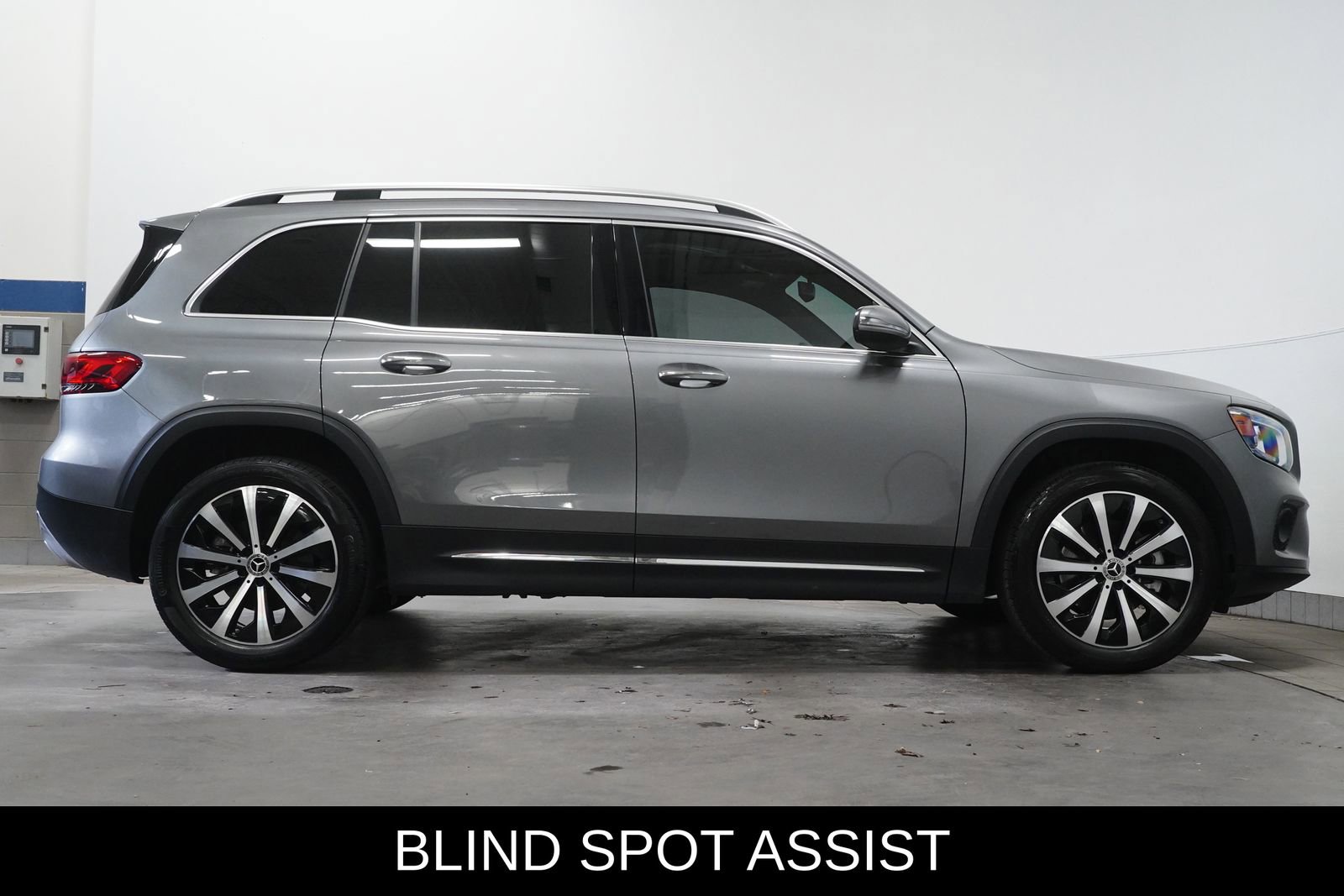 Certified 2023 Mercedes-Benz GLB 250 image 7