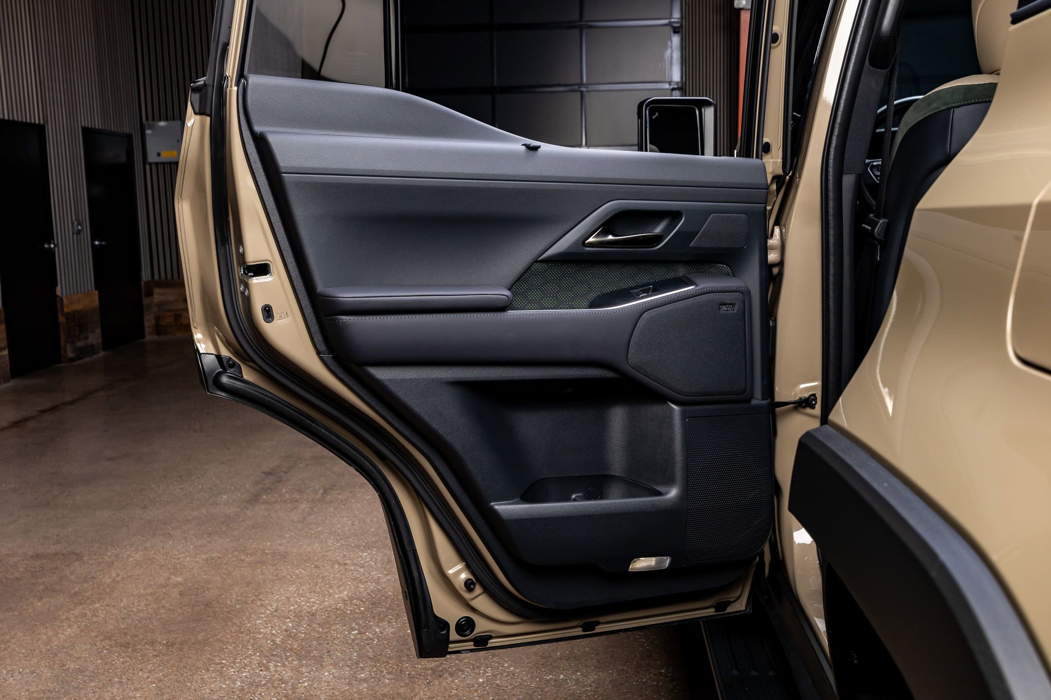 Used 2025 Lexus GX 550 550 Overtrail+ image 37