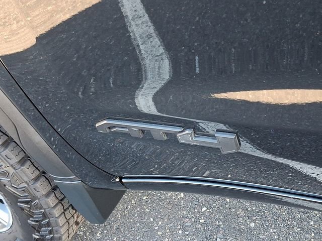 Certified 2024 GMC Sierra 1500 AT4 w/ Technology Package image 33