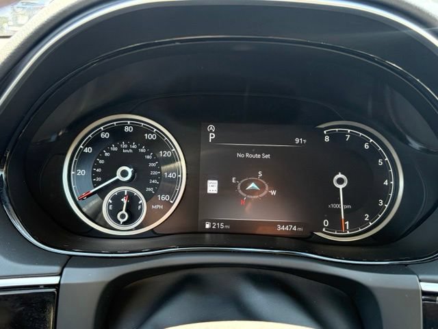 Used 2025 Genesis GV70 2.5T AWD/4WD image 18