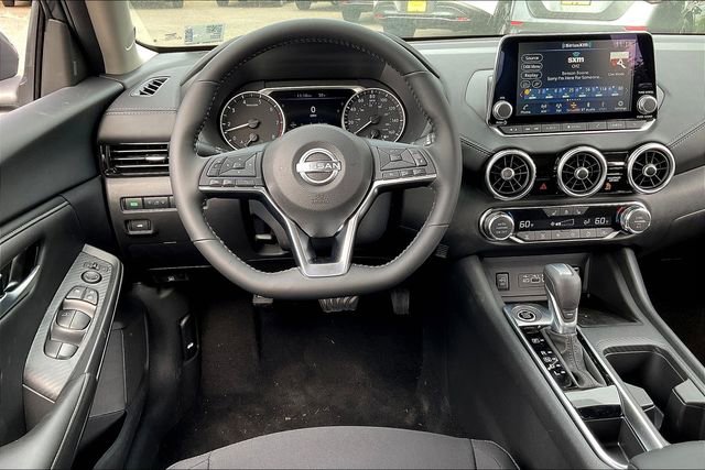 Used 2025 Nissan Sentra SV w/ All-Weather Package image 17