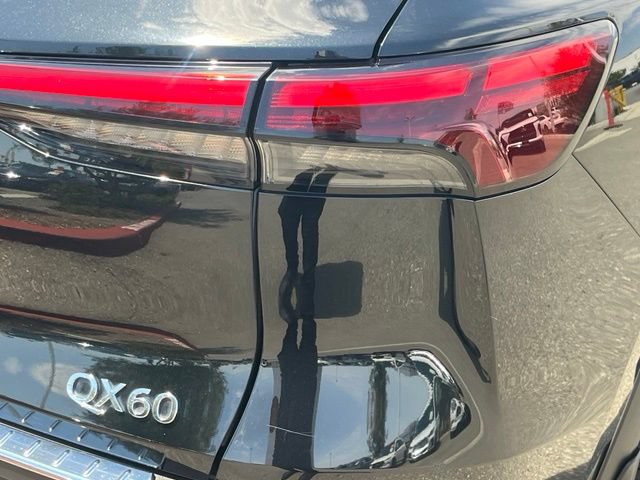 Certified 2022 INFINITI QX60 Sensory w/ Vision Package FWD image 35