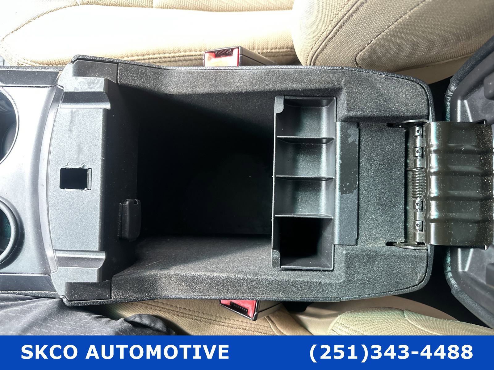 Used 2016 Ford Explorer FWD image 25