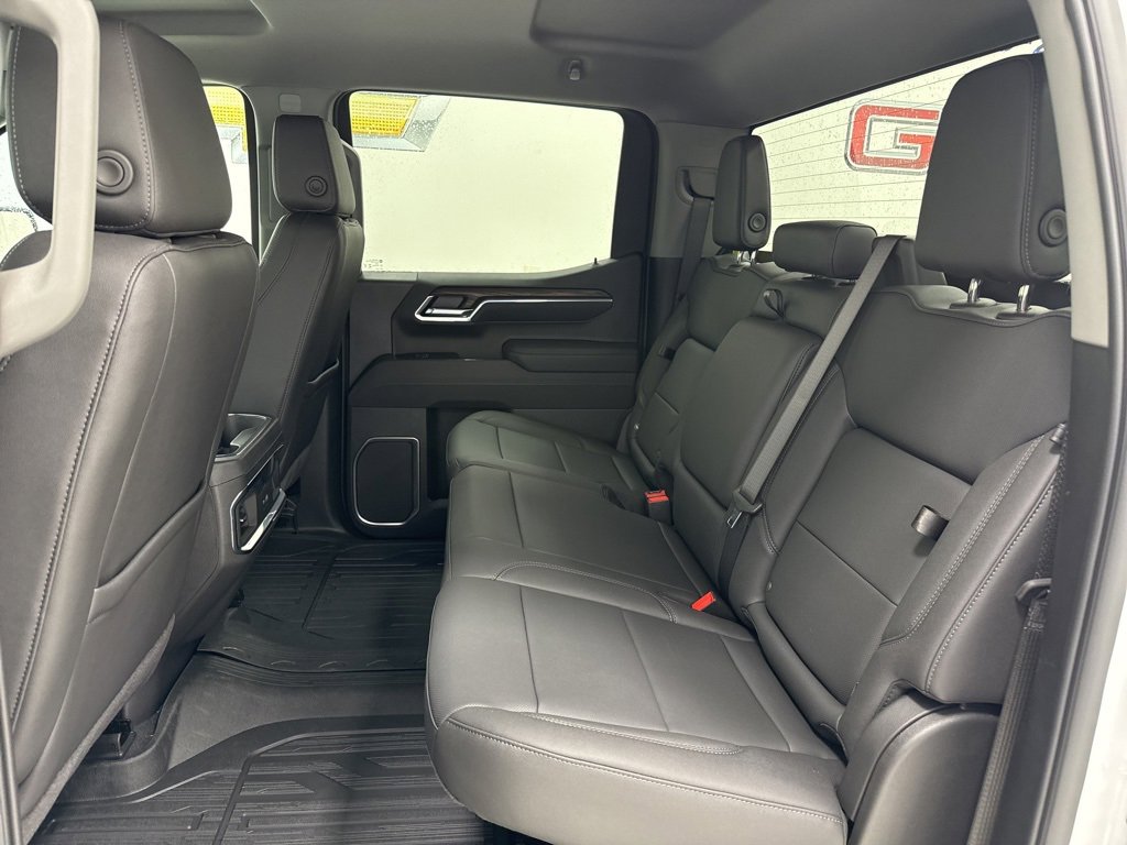 New 2026 GMC Sierra 1500 SLT w/ SLT Premium Package image 14