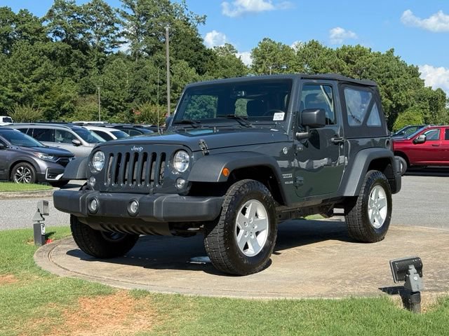 Used 2017 Jeep Wrangler Sport w/ Quick Order Package 24S AWD/4WD image 3