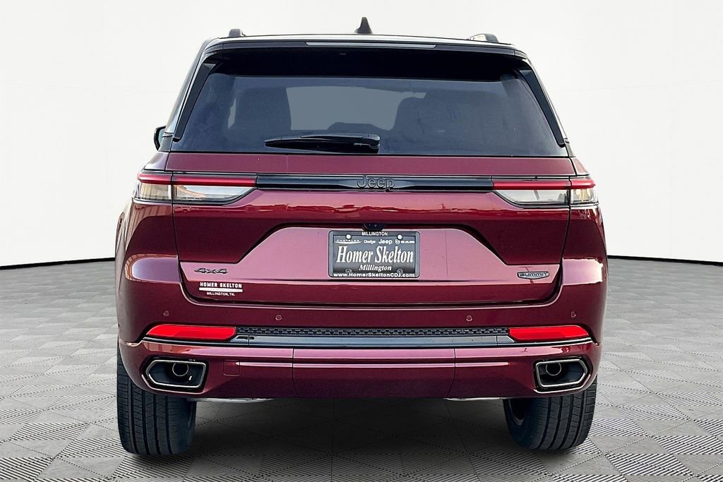 New 2025 Jeep Grand Cherokee Summit w/ Obsidian Package image 4