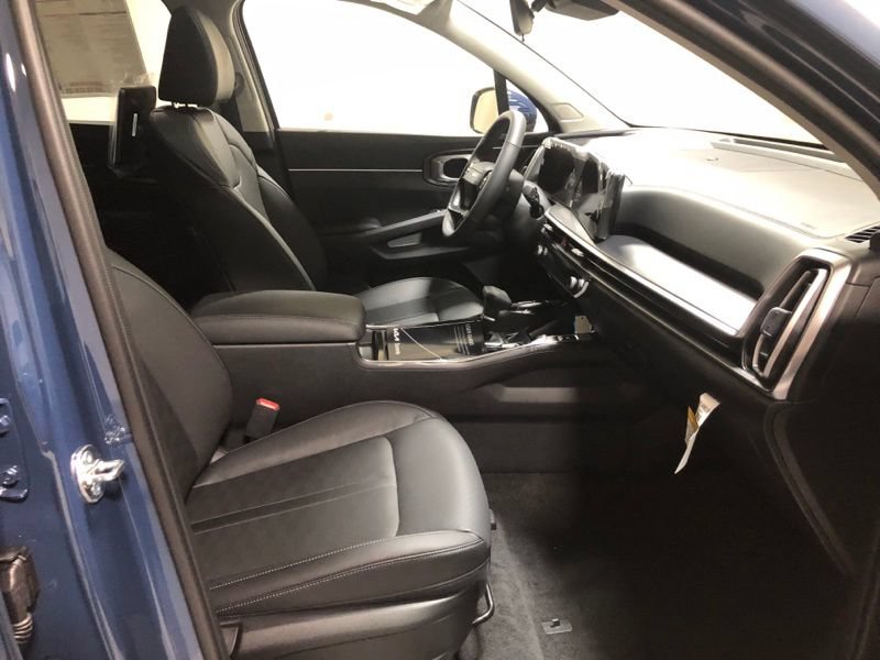 New 2026 Kia Sorento S w/ S Panoramic Sunroof Package FWD image 14