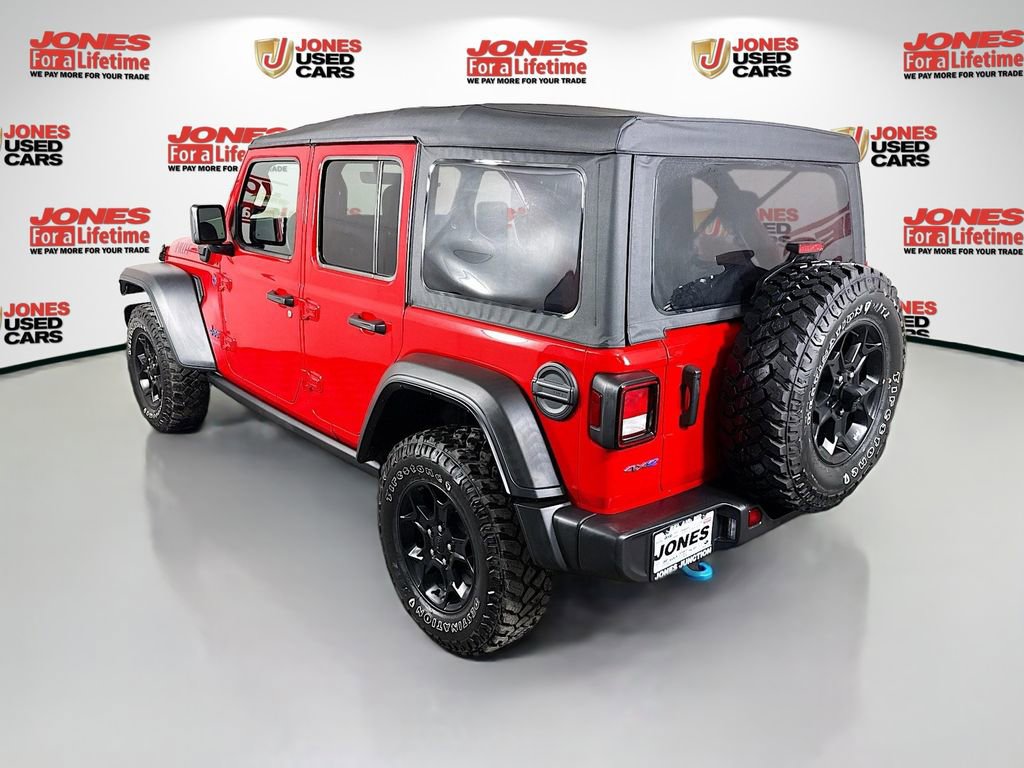 Used 2023 Jeep Wrangler Unlimited w/ Cold Weather Group AWD/4WD image 2