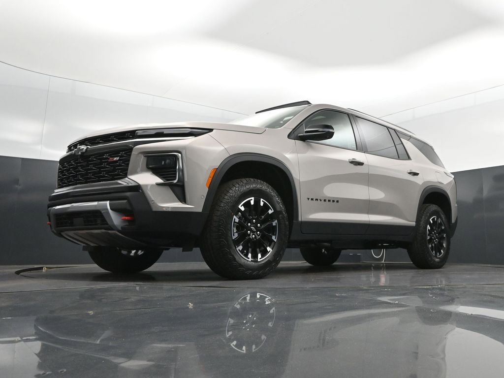New 2026 Chevrolet Traverse Z71 w/ Enhanced Driving Package AWD/4WD image 40