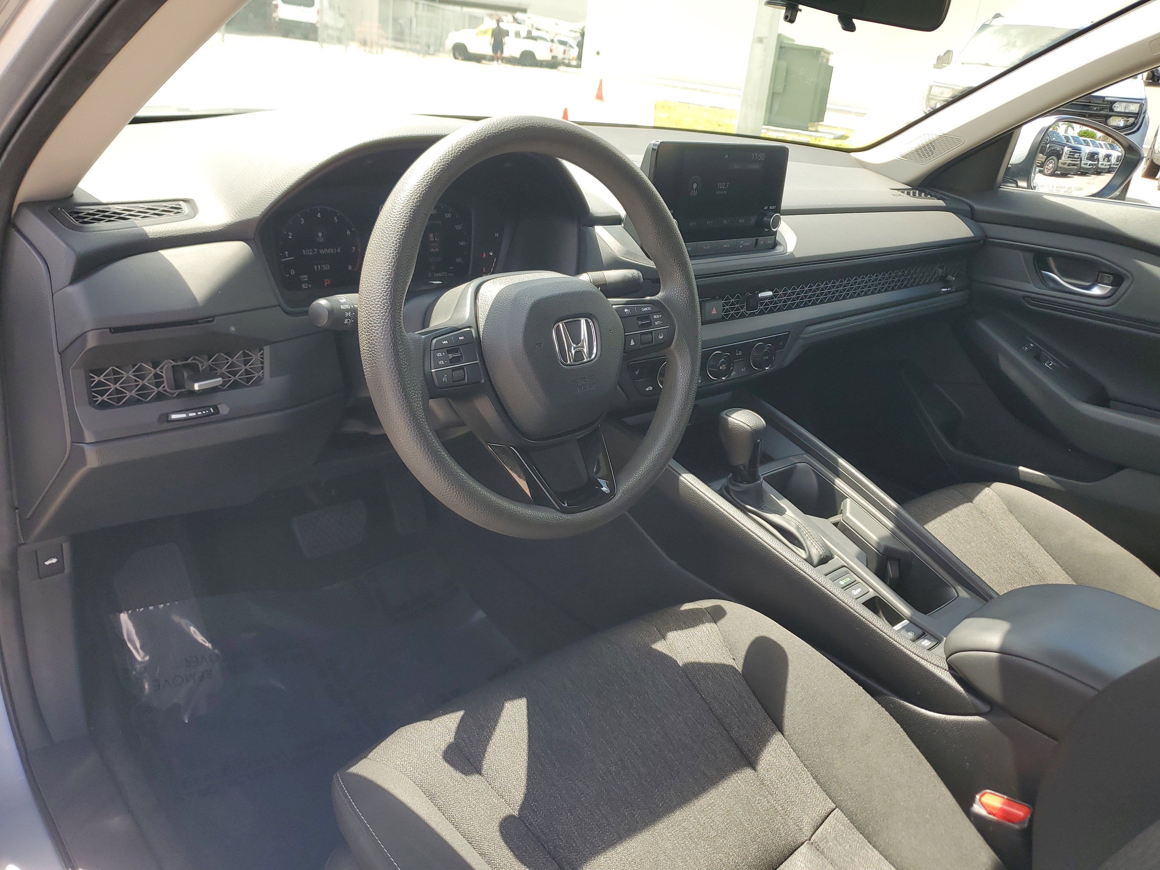 Used 2024 Honda Accord EX image 9