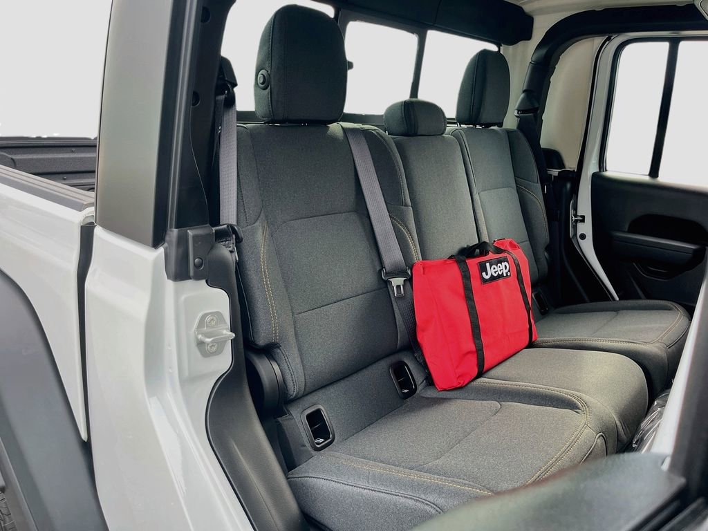 New 2026 Jeep Gladiator Sport AWD/4WD image 24