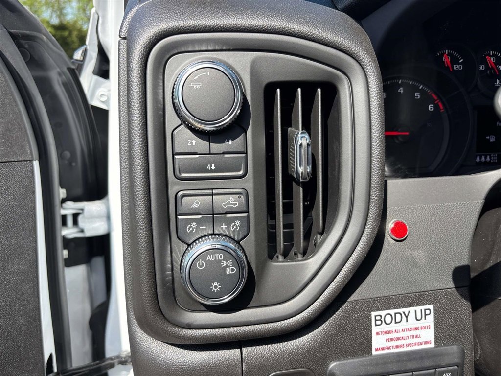 New 2025 GMC Sierra 3500 Pro w/ Convenience Package image 6