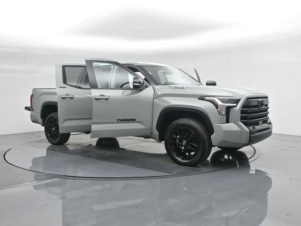 Used 2025 Toyota Tundra Limited image 39