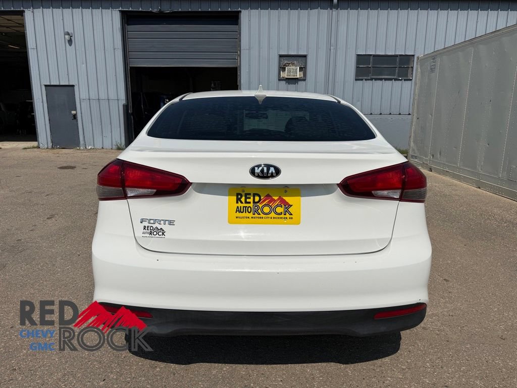 Used 2017 Kia Forte LX FWD image 6