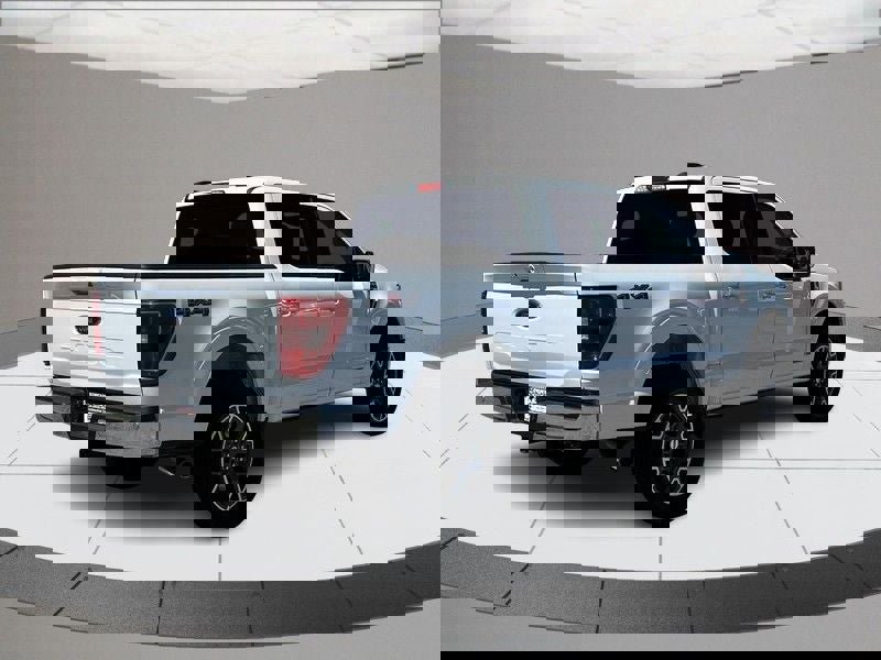 Used 2022 Ford F150 XLT w/ Equipment Group 302A High image 3