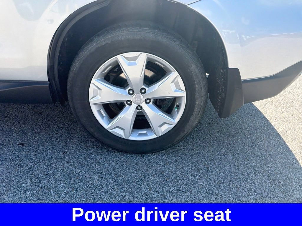 Used 2016 Subaru Forester 2.5i Premium w/ All-Weather Package AWD/4WD image 8
