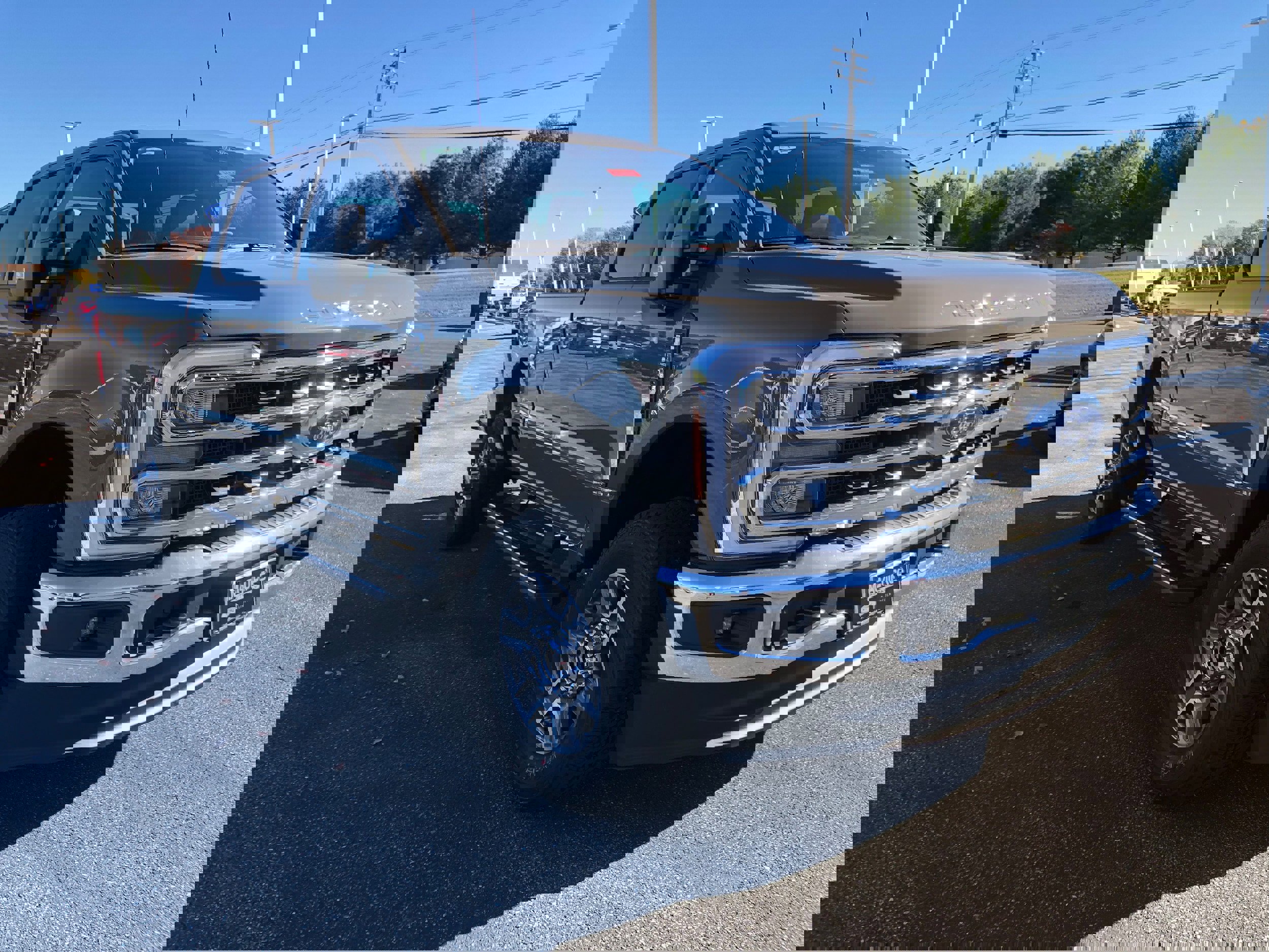 New 2026 Ford F250 Lariat w/ FX4 Off-Road Package image 7