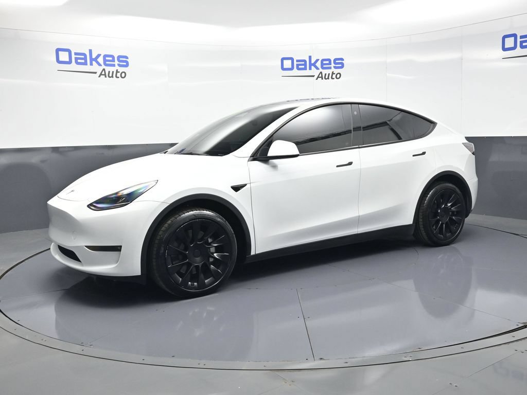 Used 2023 Tesla Model Y Long Range AWD/4WD image 4