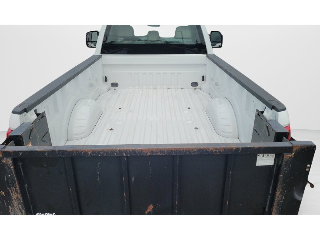 Used 2021 Ford F250 XL w/ Power Equipment Group RWD image 9