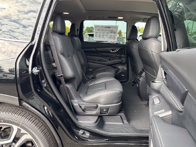 New 2026 Subaru Ascent Limited AWD/4WD image 13