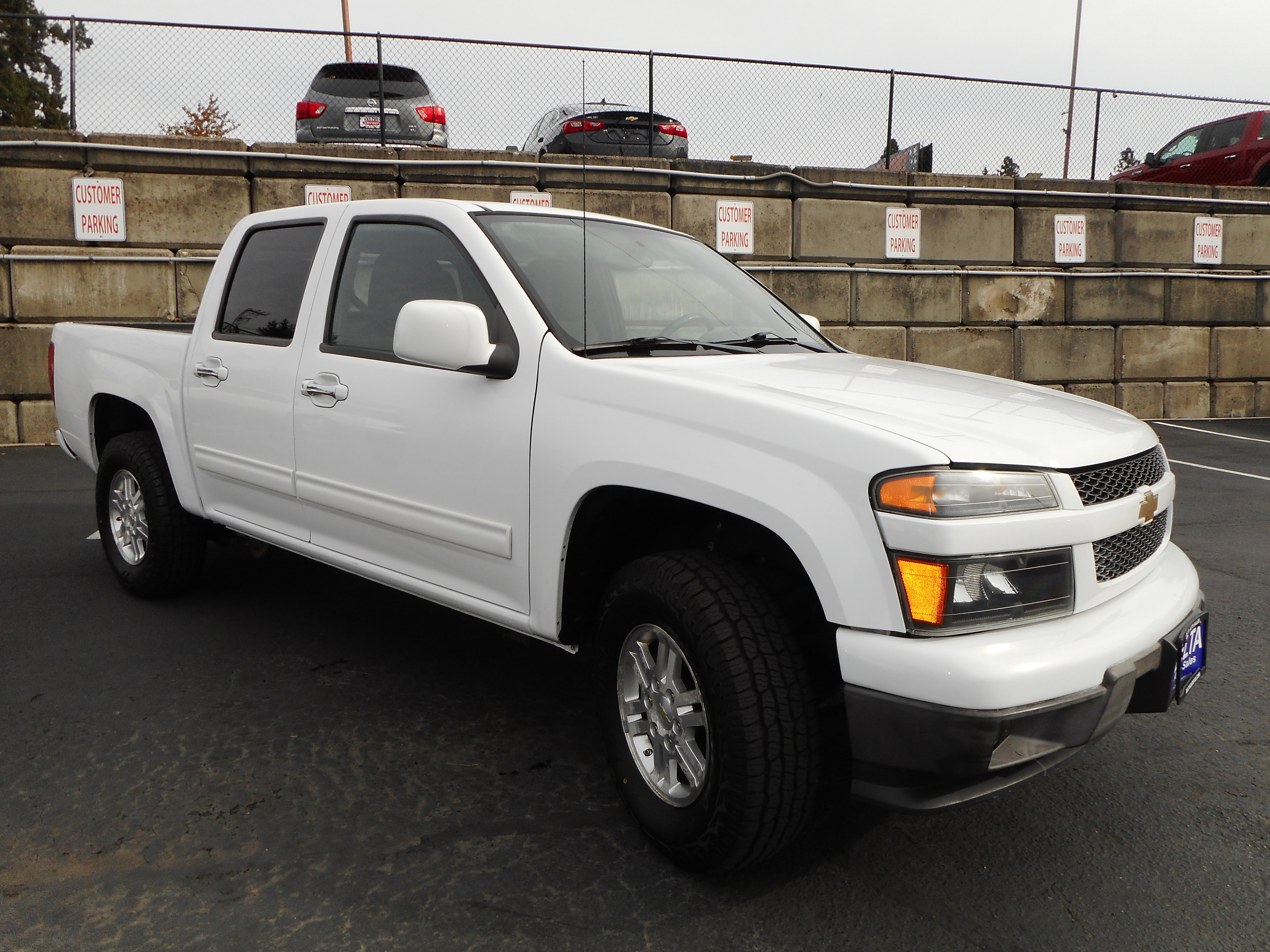 Used 2011 Chevrolet Colorado LT image 1