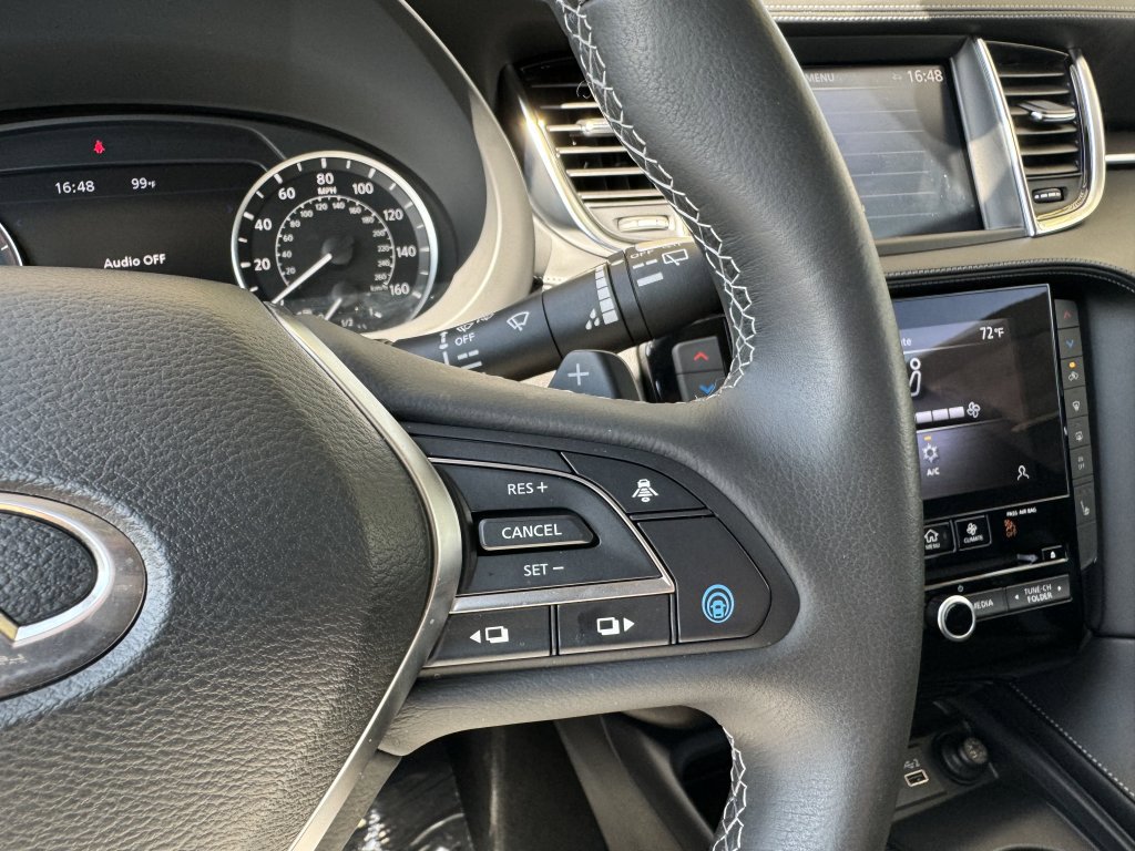 Used 2023 INFINITI QX50 Luxe image 30