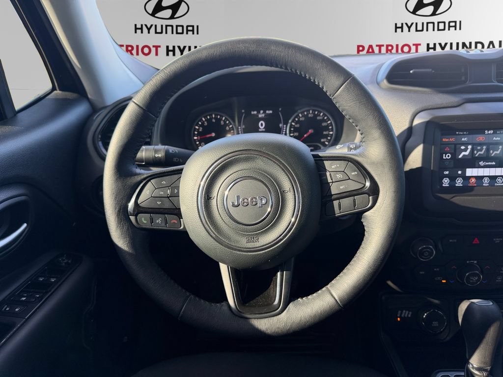 Used 2020 Jeep Renegade Altitude AWD/4WD image 12