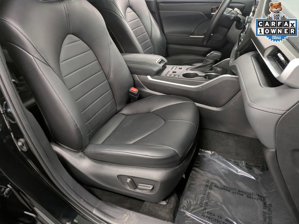 Used 2023 Toyota Highlander XLE w/ Protection Package #3 (TMS) image 29